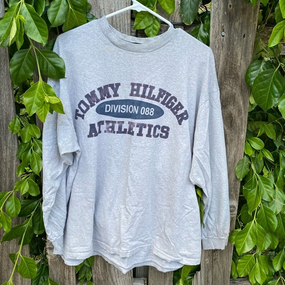 Tommy Hilfiger Long-sleeve Tee - Picture 1 of 4